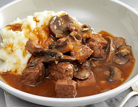 Directions for Slow Cooker Spring Beef Bourguignon